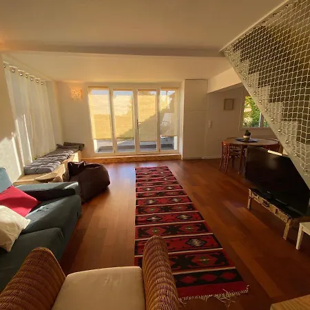 Maison De Charme Avec Jardin Et Terrasse Holiday home