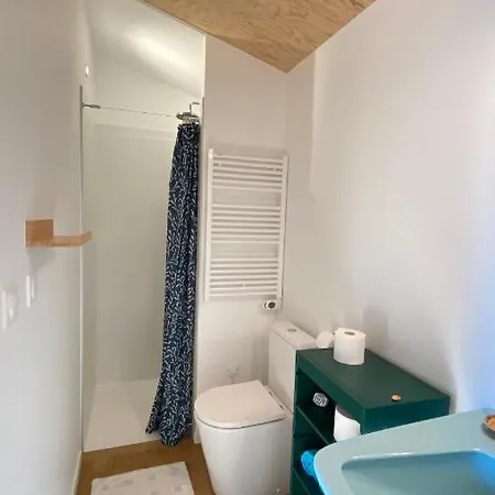 Holiday home Maison De Charme Avec Jardin Et Terrasse
